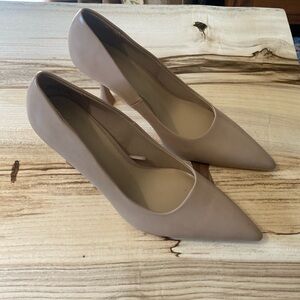 Nude Pumps with 3-inch Heel